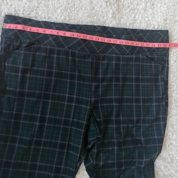 Torrid Plus Sz 6T Green Plaid Ponte Skinny Pants High Rise Pixie Pocket - Picture 6 of 10